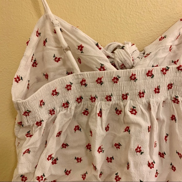 Flower Embroidered Tank - Picture 4 of 5